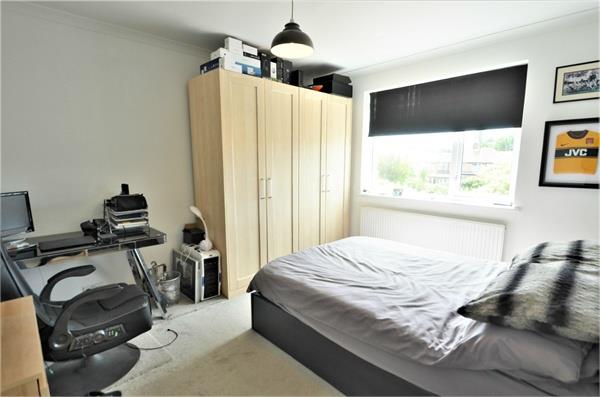 Aberdare Gardens, Mill Hill